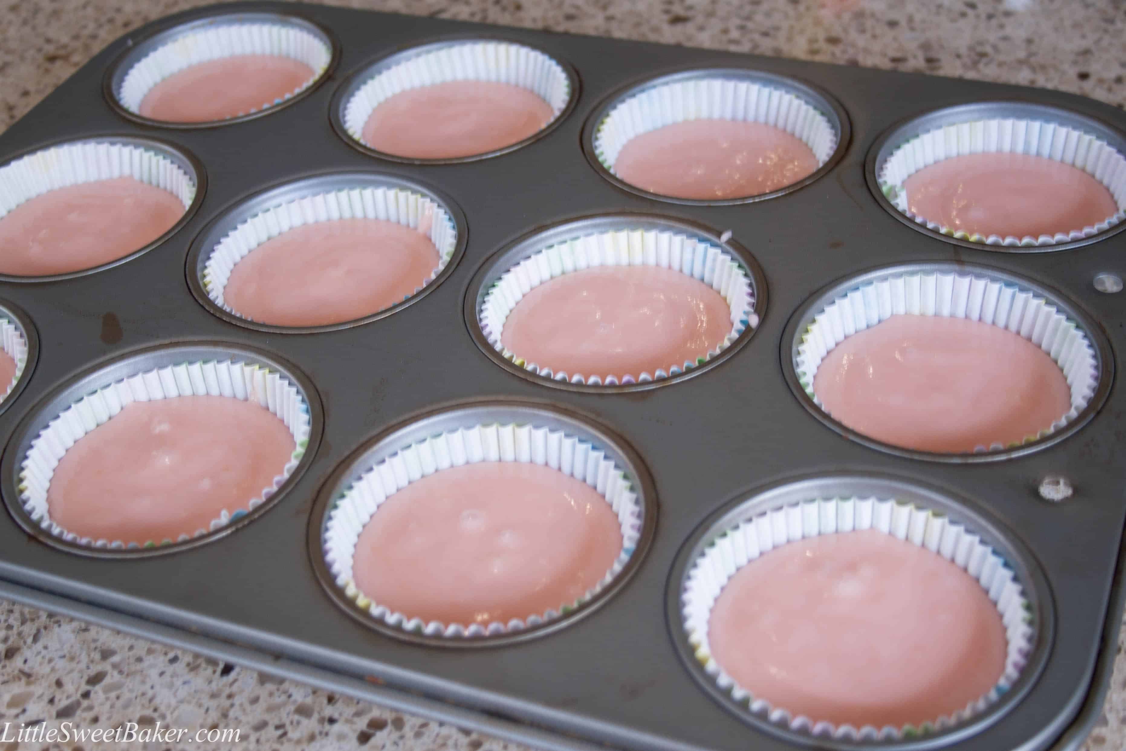 pink velvet cupcakes-1