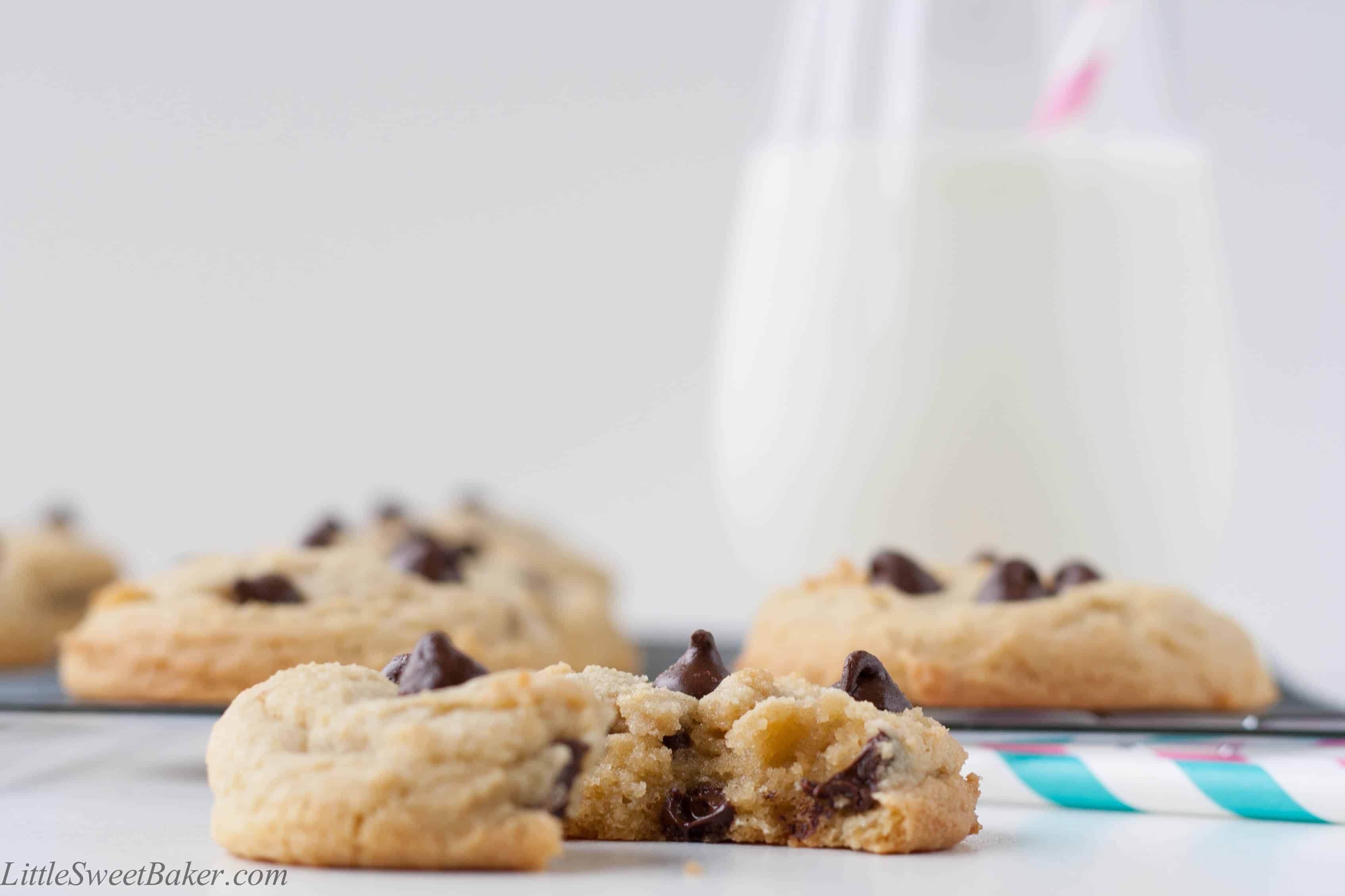 The best chocolate chip cookie recipe. Crispy around the edges, soft and chewy in the centre and loaded with chocolate chips.